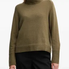 Свитер с воротником-гольф Кристин