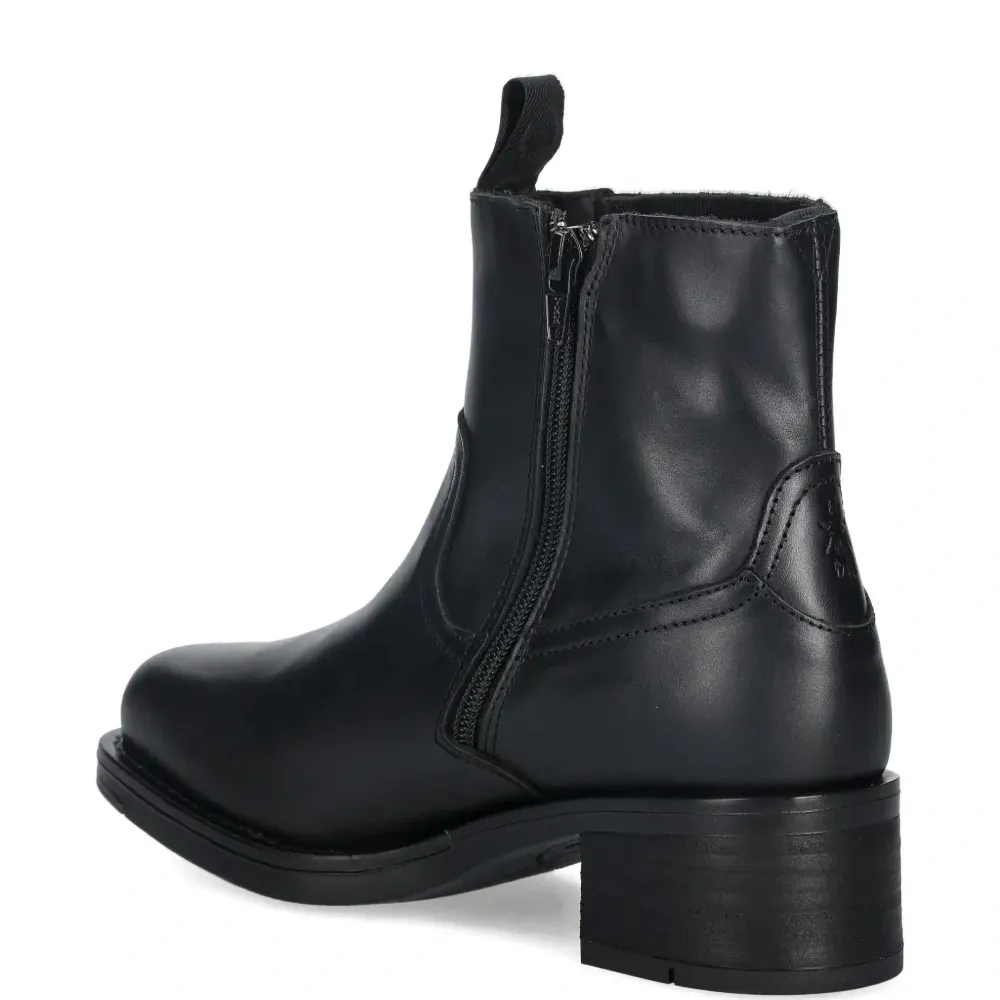 Кожаные ботильоны на молнии сбоку