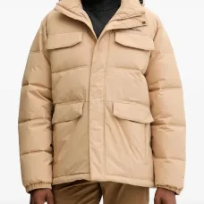 Стеганая куртка с капюшоном