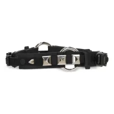 Чокер с заклепками