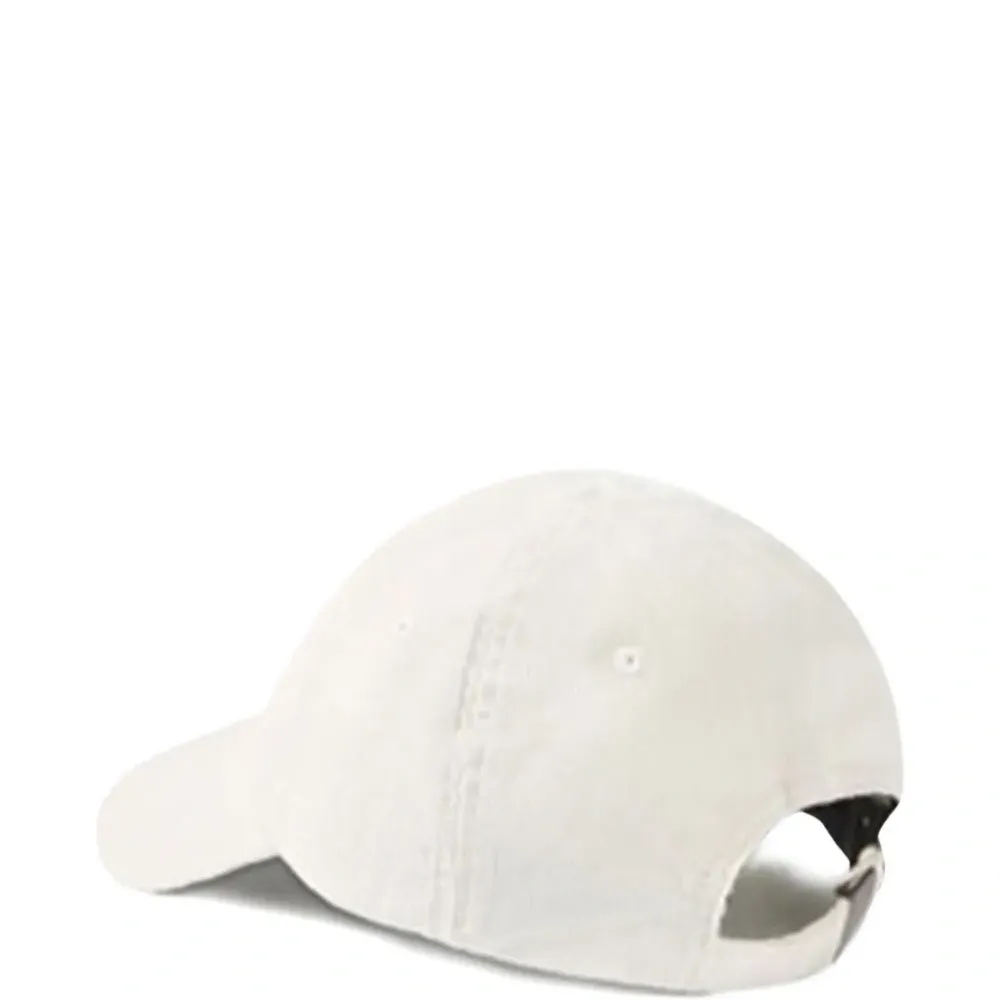 Бейсболка из вельвета с вышитым логотипом