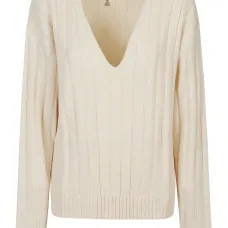 Вязаный свитер с V-образным вырезом Вязаный свитер с V-образным вырезом