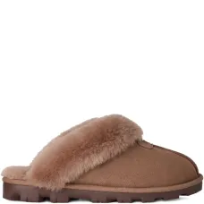 Кокетливые плоские тапочки Кокетливые плоские тапочки