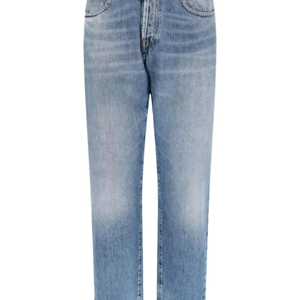 Джинсы с пятью карманами