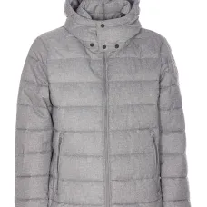 Куртка с отстегивающимся капюшоном на молнии Куртка с отстегивающимся капюшоном на молнии