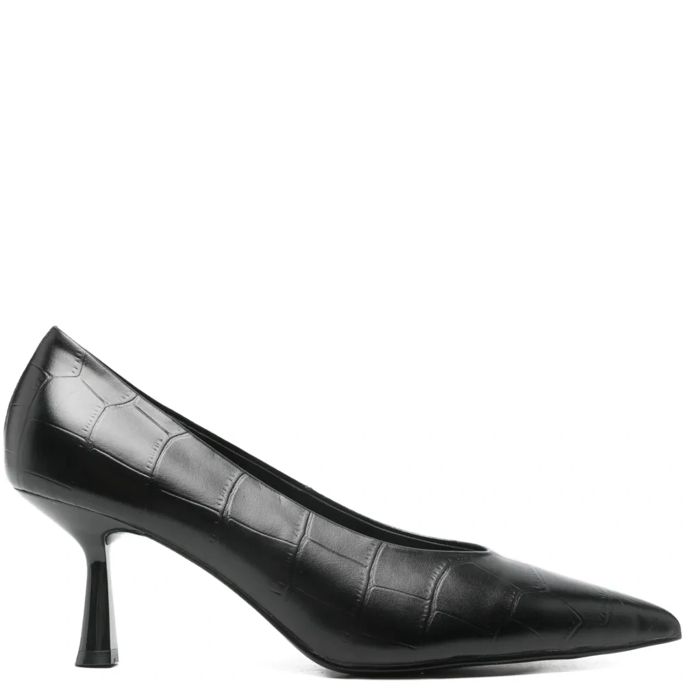 Фактурные туфли с заостренным носком