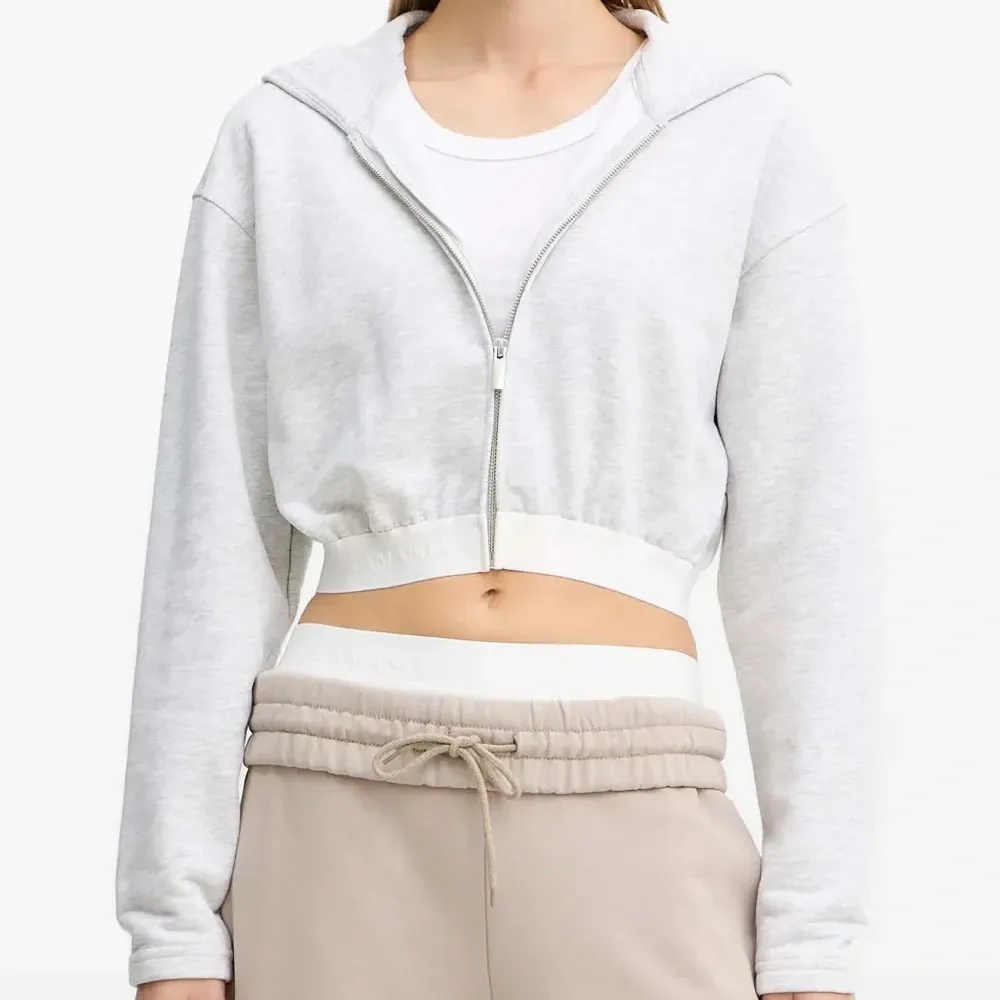 Толстовка на молнии