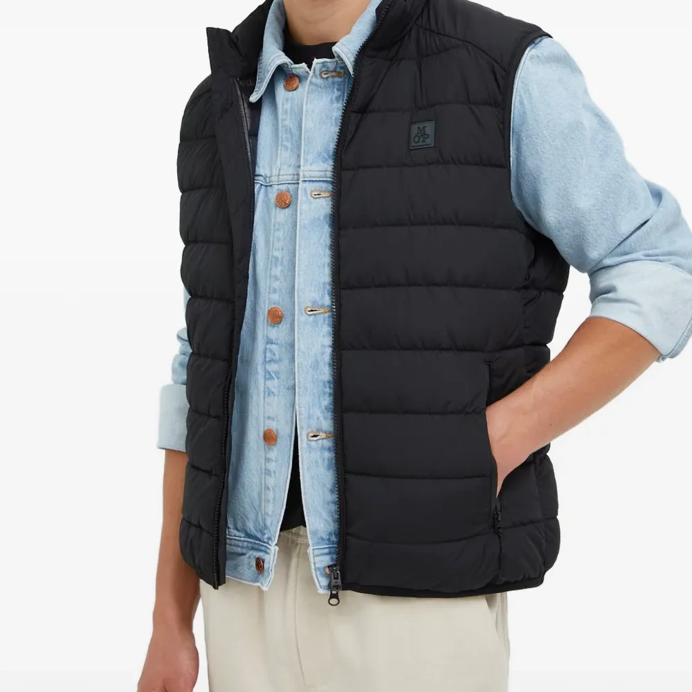 Стеганый жилет