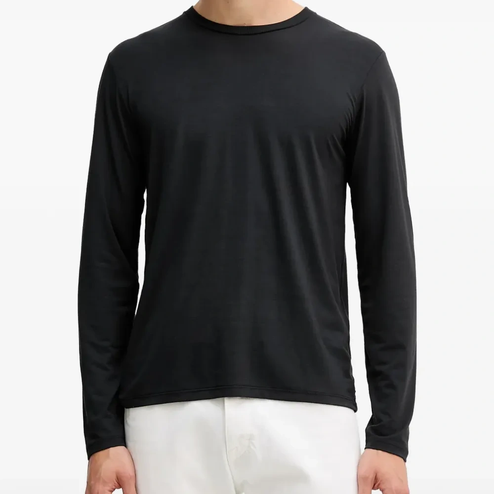 Футболка с длинными рукавами