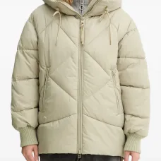 Стёганая куртка с капюшоном