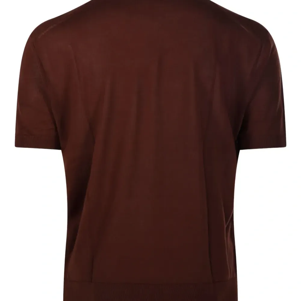 Футболка с круглым вырезом