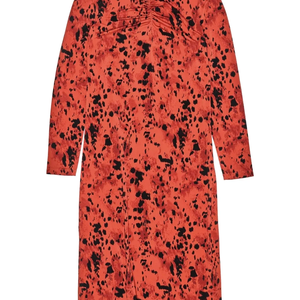 Собранное (драпированное) платье миди с принтом