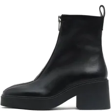 Кожаные ботинки