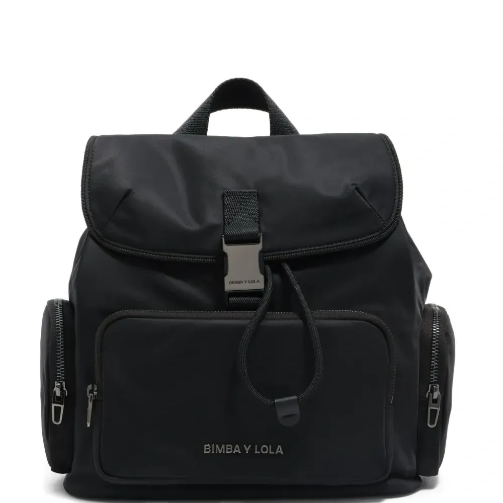 Средний рюкзак с клапаном и карманом