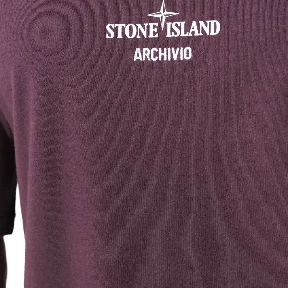 Футболка с логотипом