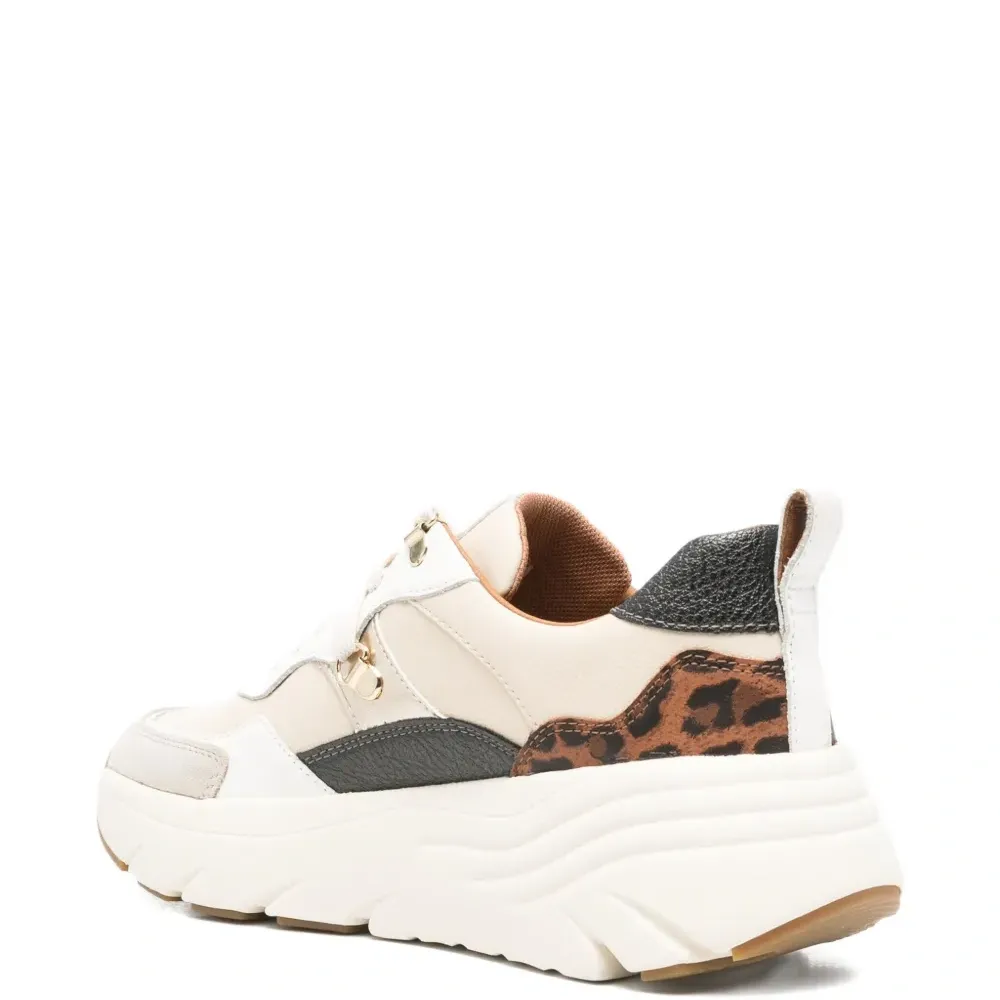 Кроссовки Diamanta