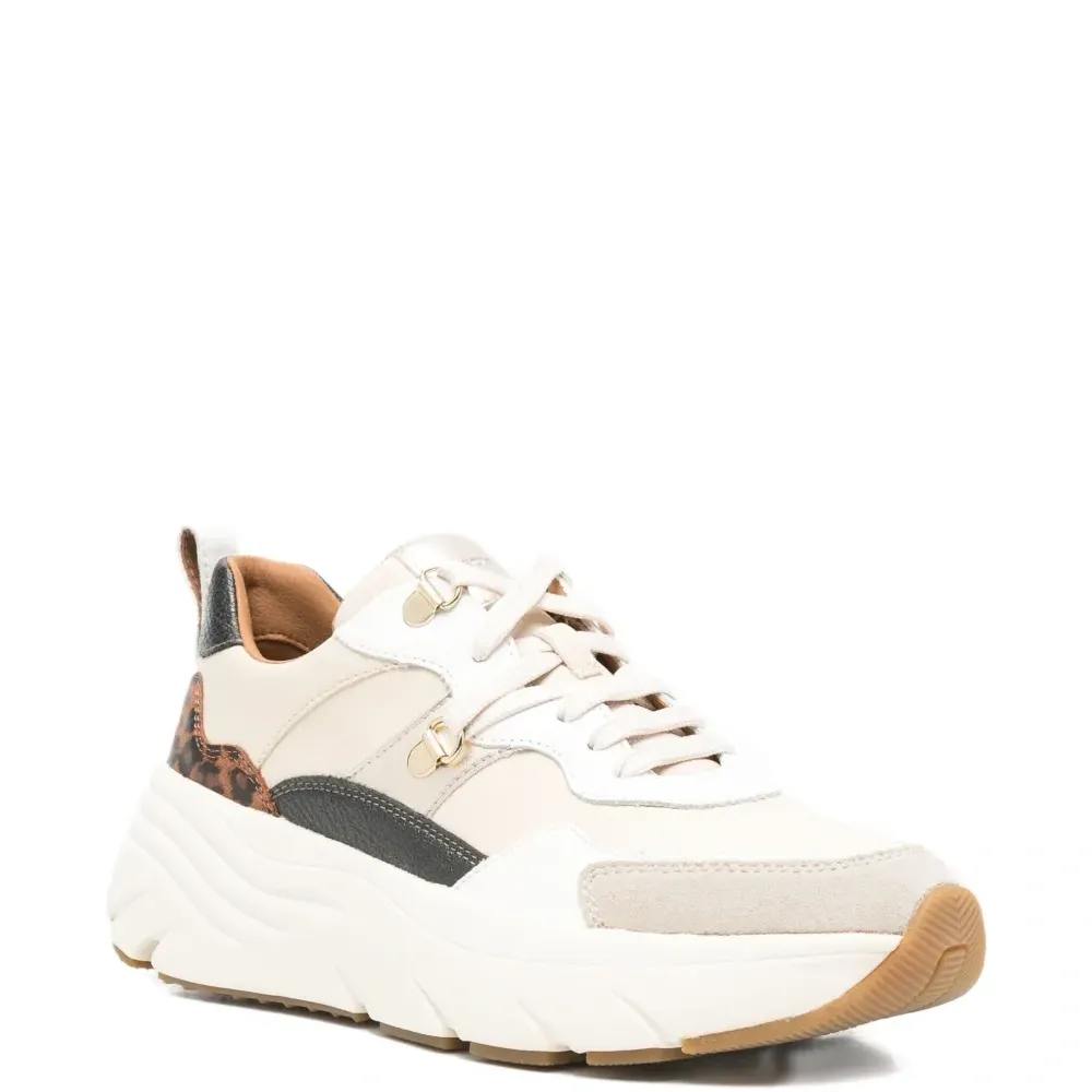 Кроссовки Diamanta