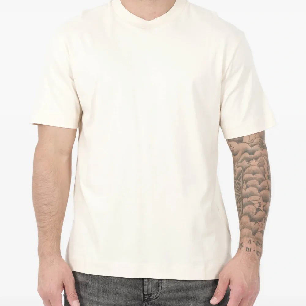 Футболка с короткими рукавами