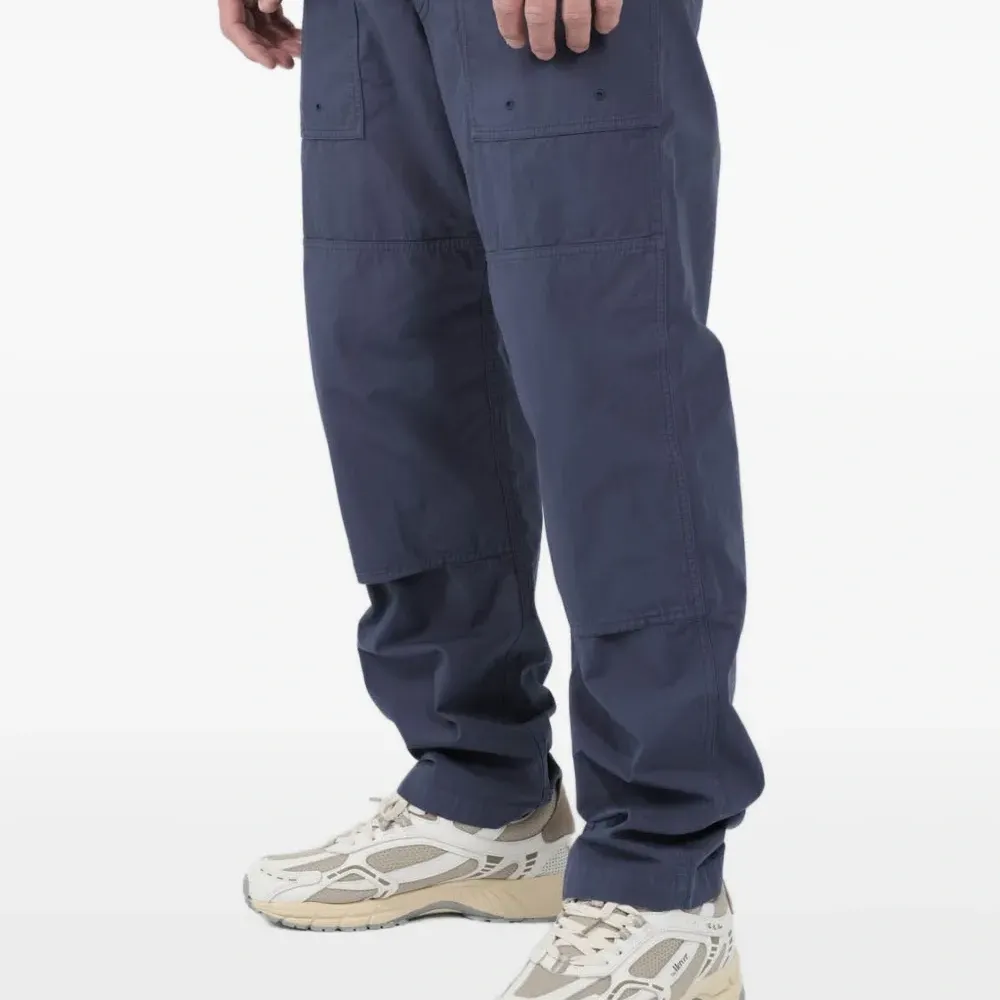 Брюки с карманами Брюки с карманами