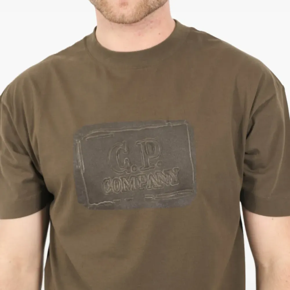 Футболка с логотипом