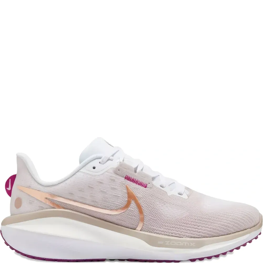 Кроссовки Vomero 17