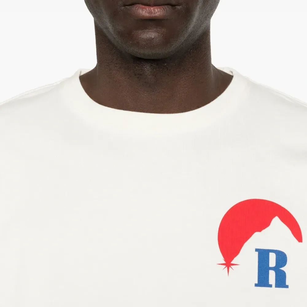 Футболка с принтом