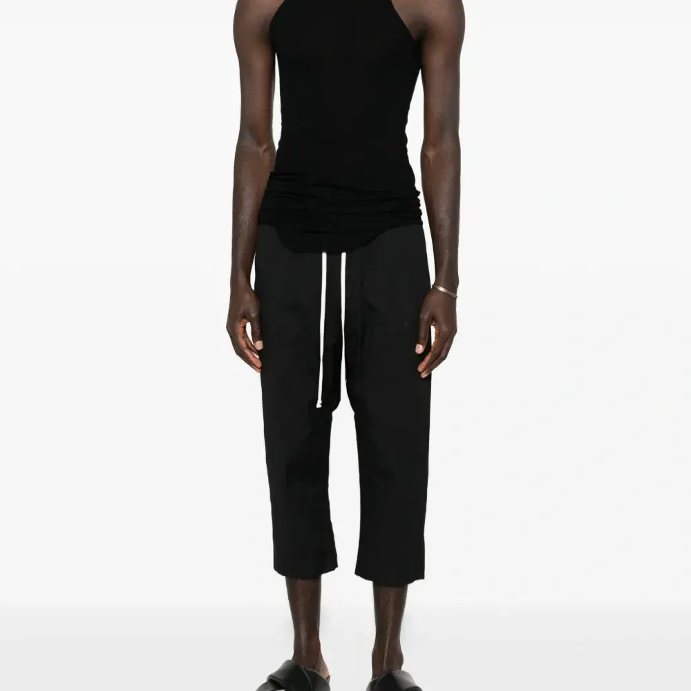 Трикотажная майка в рубчик