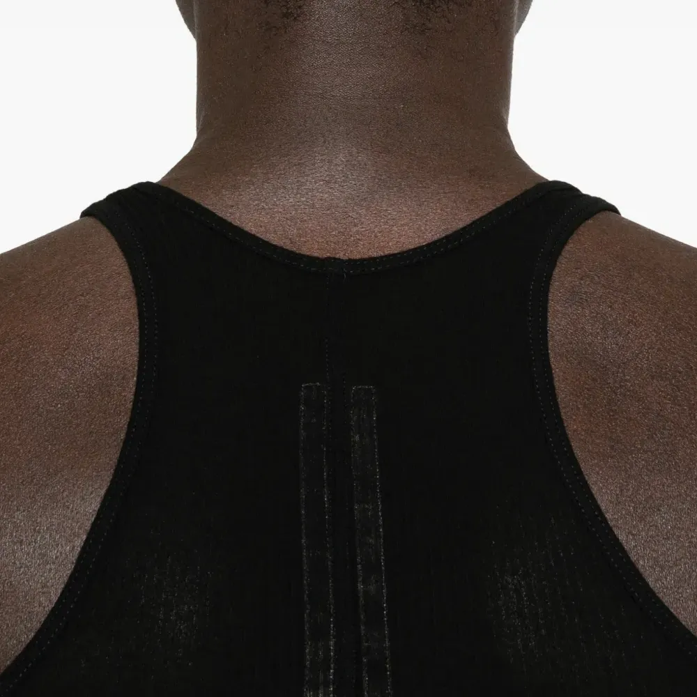 Трикотажная майка в рубчик