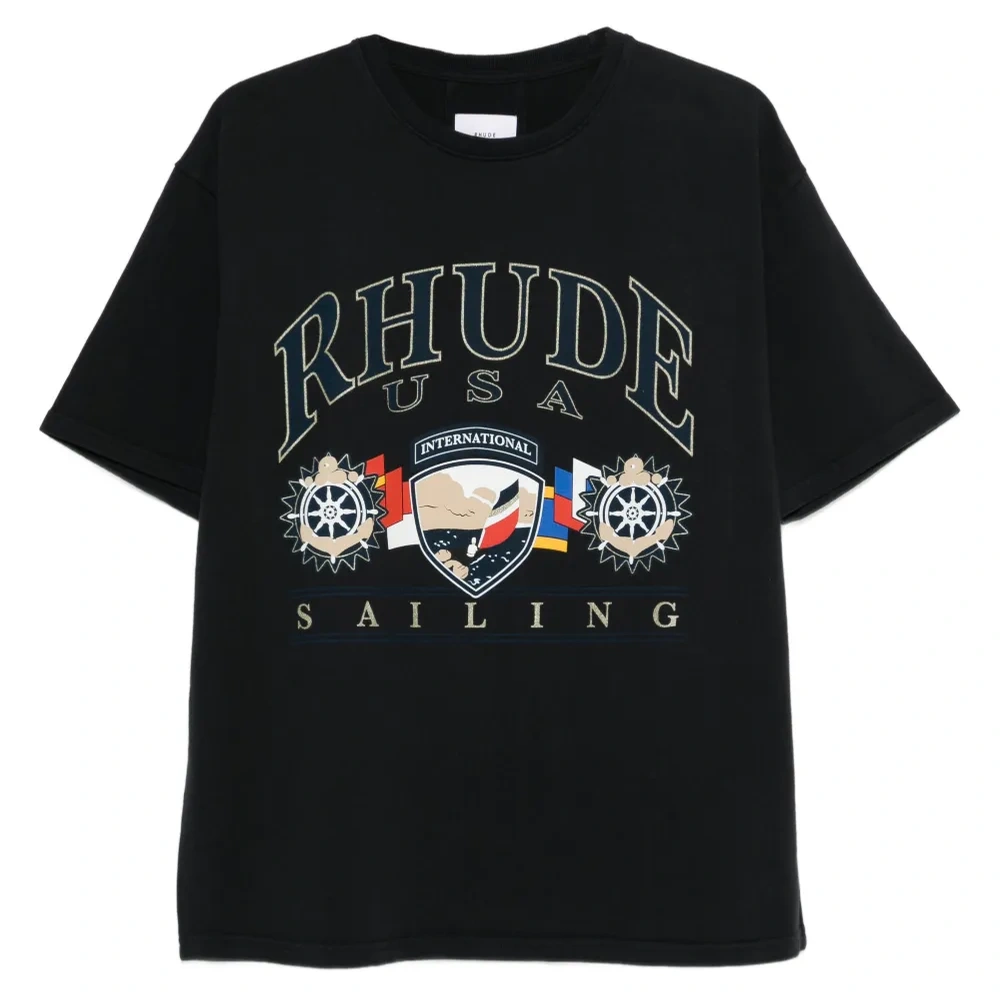 Футболка с иконкой парусника