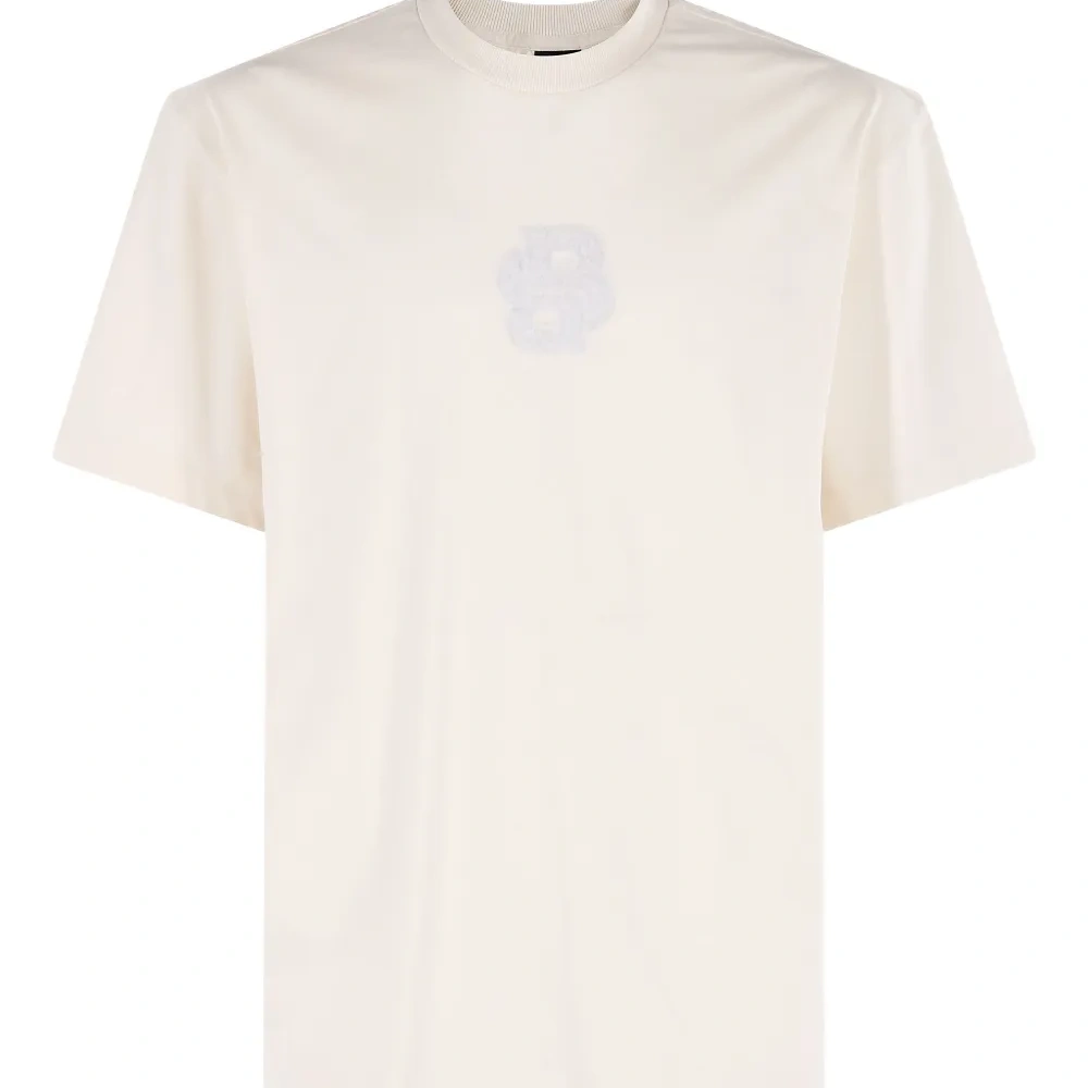 Футболка с аппликацией