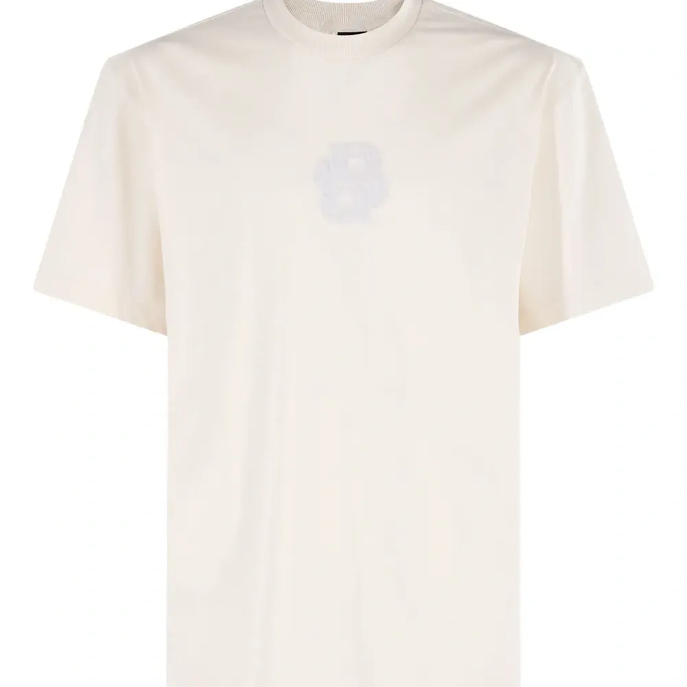 Футболка с аппликацией