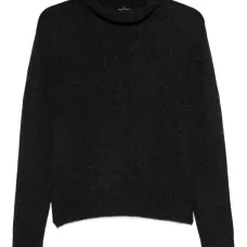 Вязаный свитер с воротником-стойкой