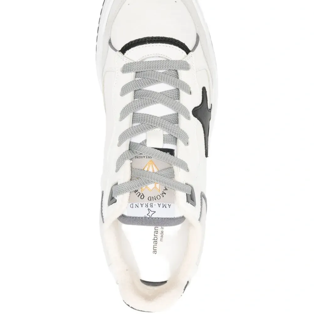 Кеды с аппликацией