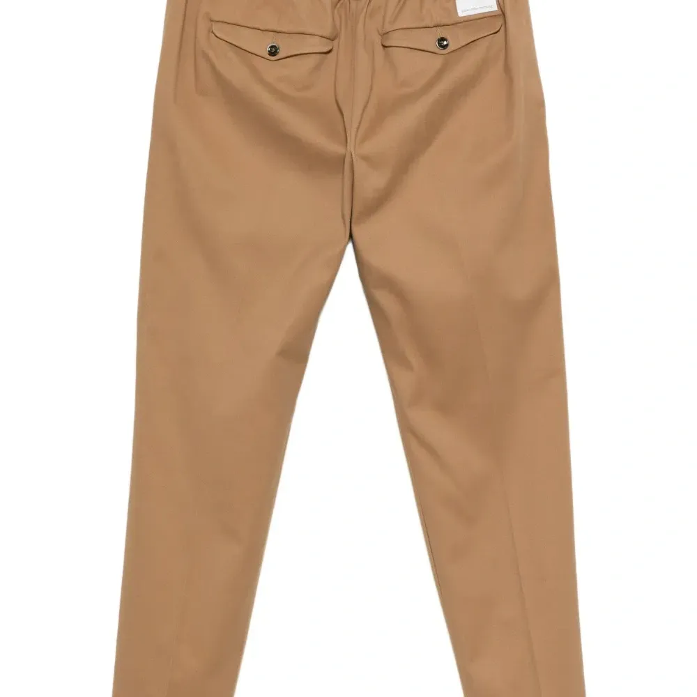 Брюки с застежкой на пуговицах