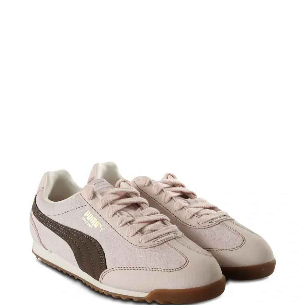 Кроссовки Arizona