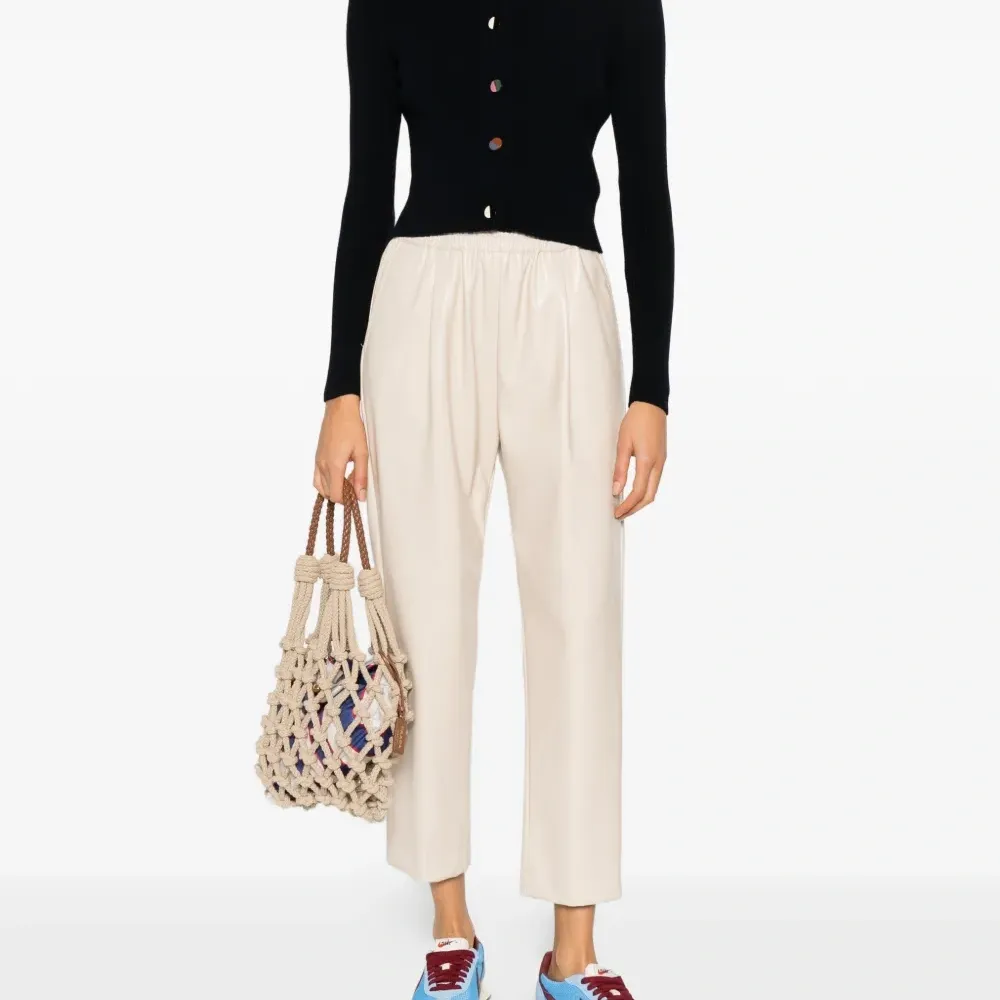 Кардиган на пуговицах