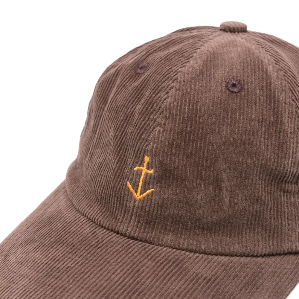 Вельветовая бейсболка