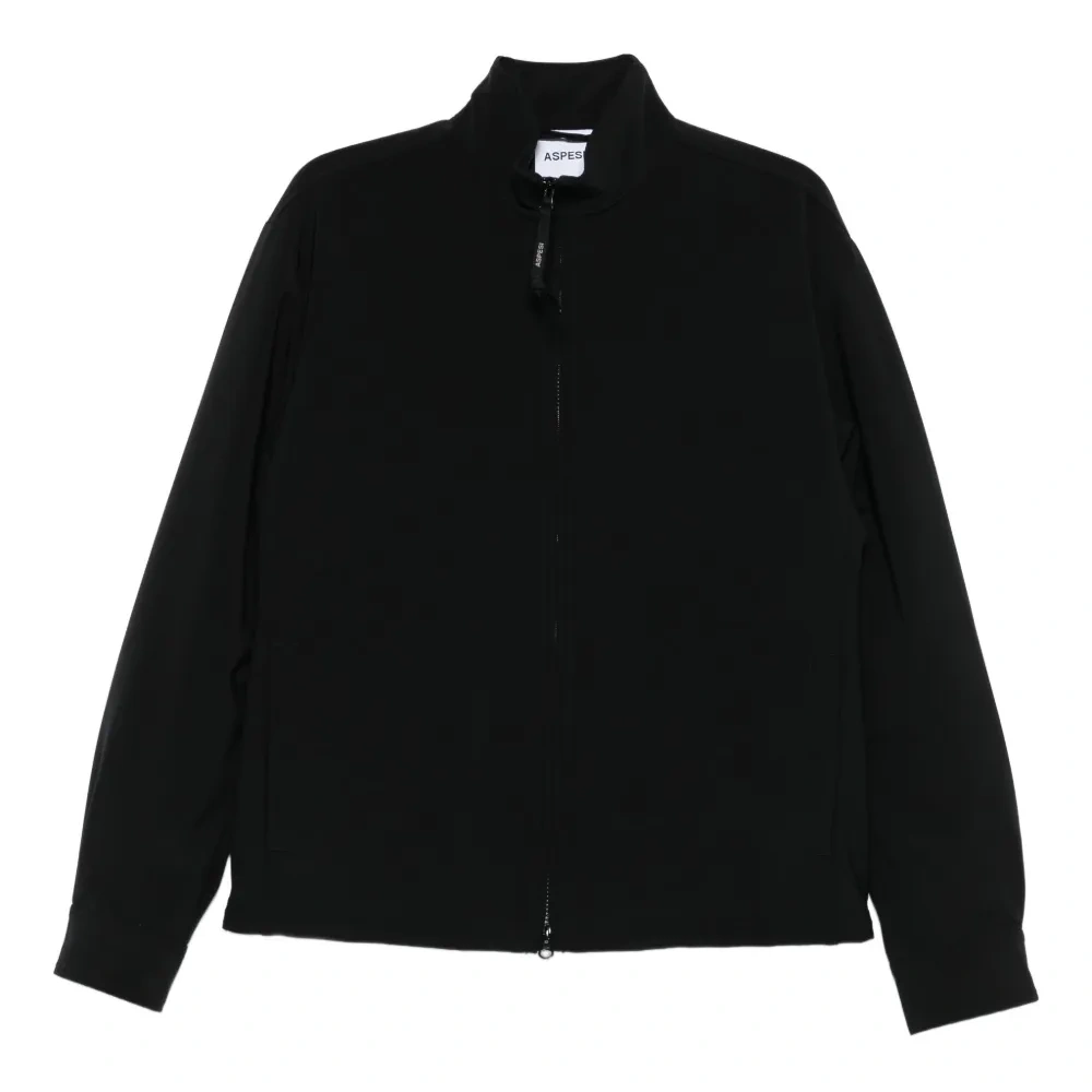 Куртка с высоким воротником