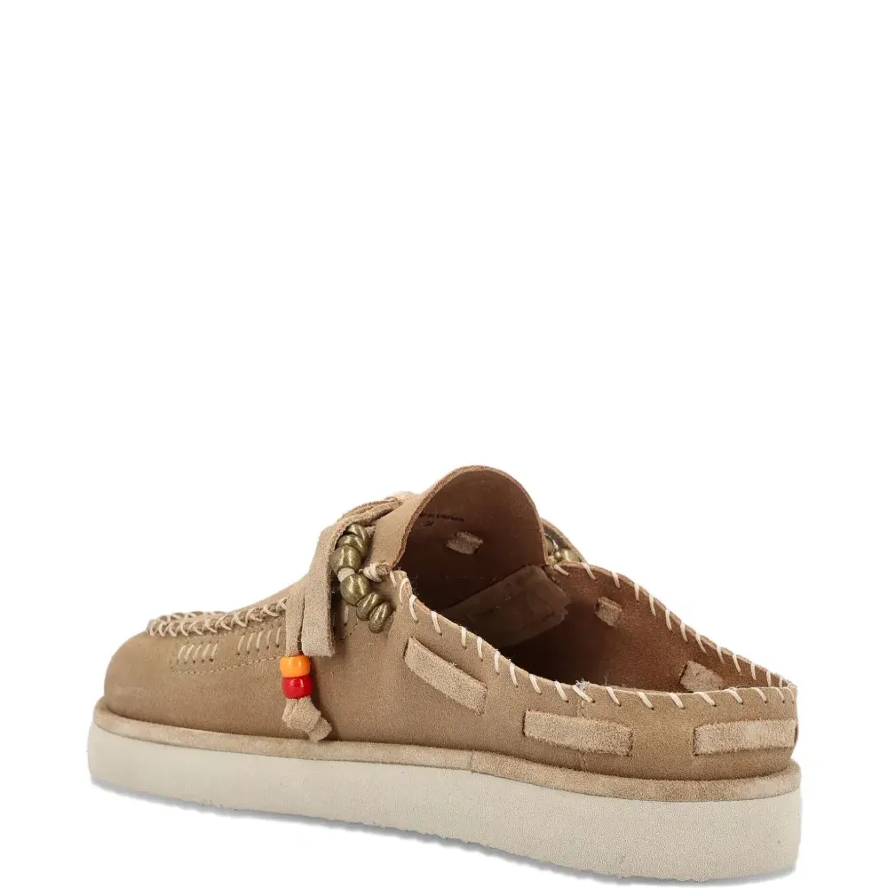 Мюли с вышивкой