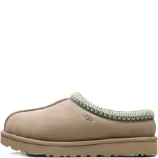 Мюли Tasman на платформе