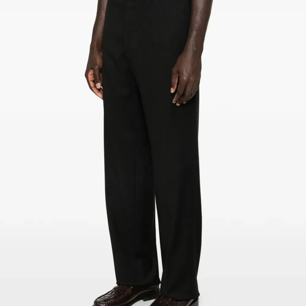 Брюки прямого кроя с потайной застежкой