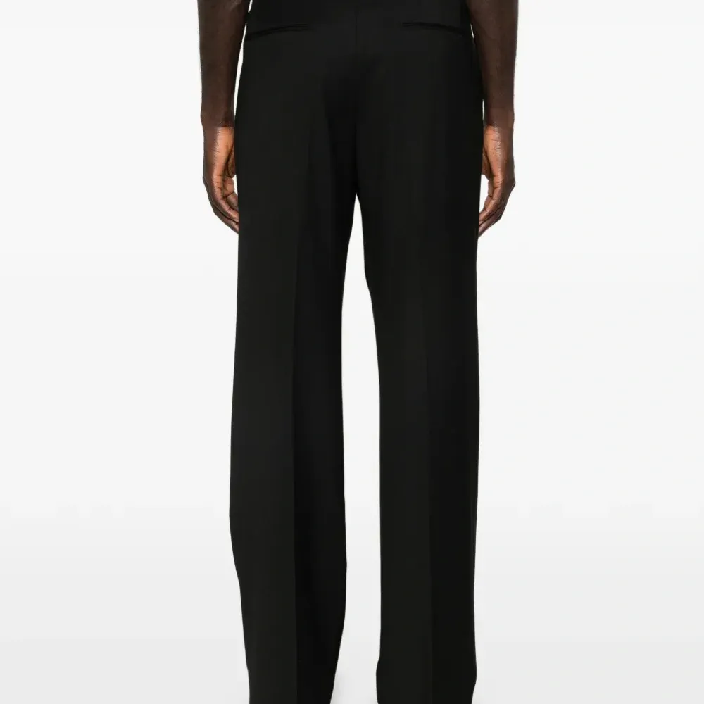 Брюки прямого кроя с потайной застежкой