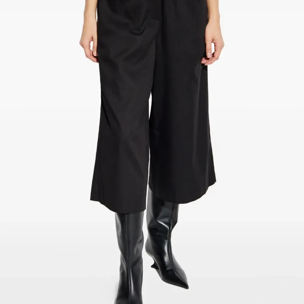 Брюки с эластичным поясом