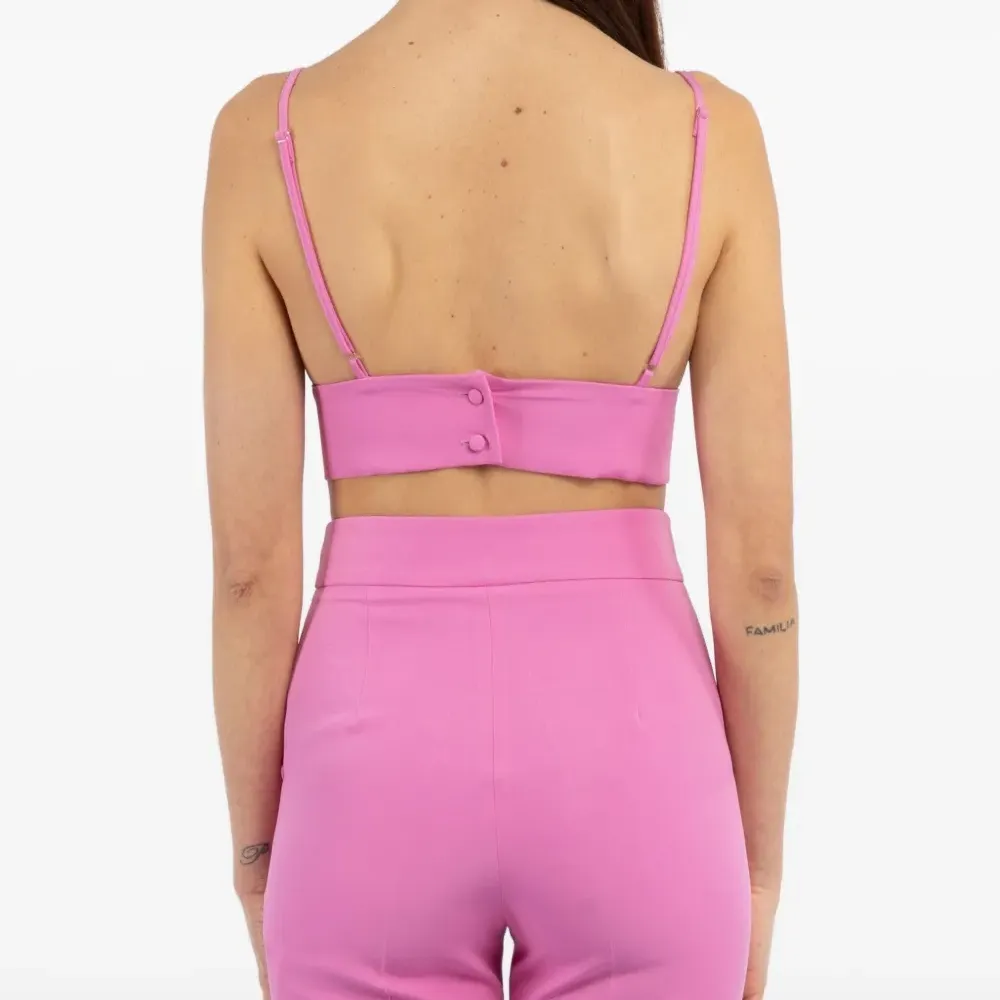 Топ с V-образным вырезом