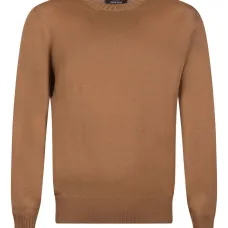 Свитер с круглым вырезом