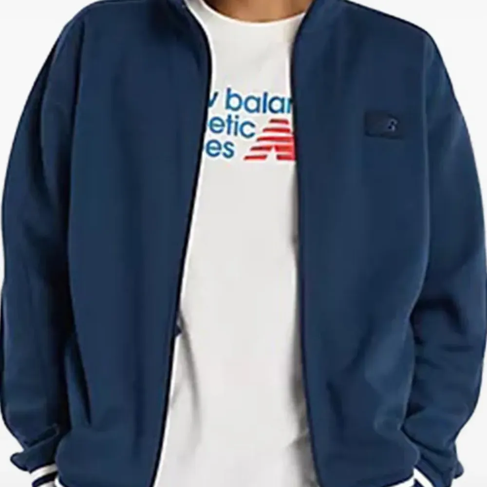 Толстовка с нашивкой-логотипом Толстовка с нашивкой-логотипом