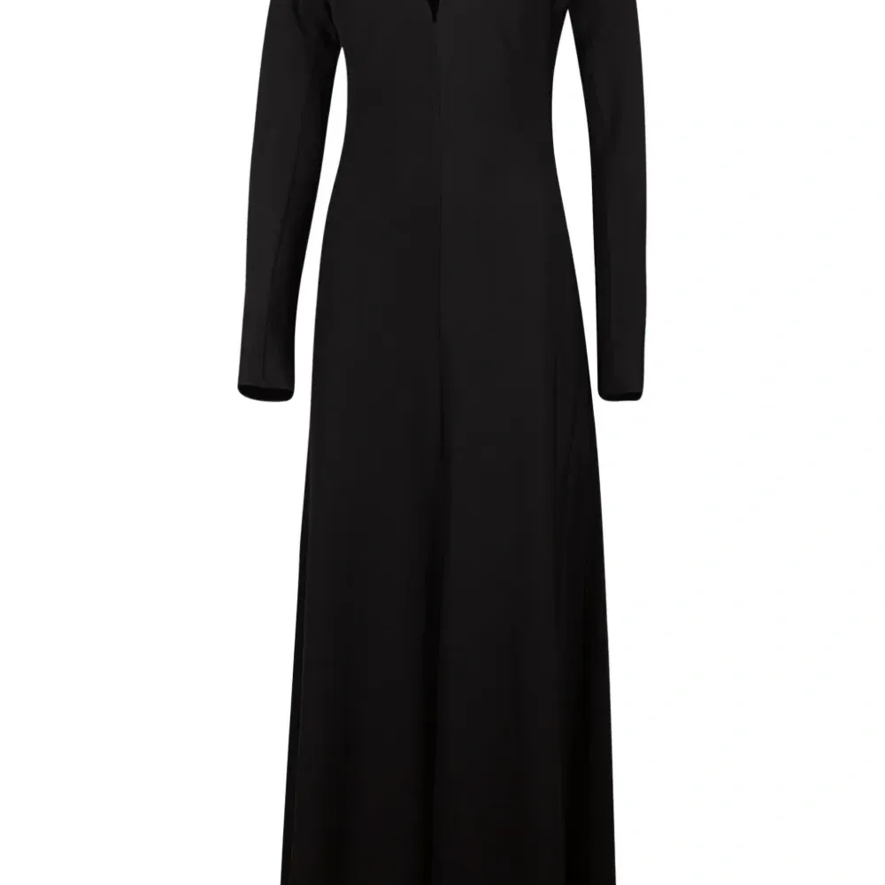 Платье макси с длинными рукавами