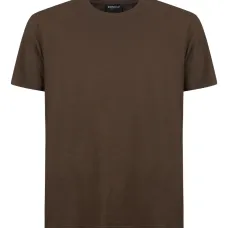 Футболка с вышитым логотипом