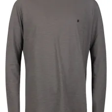 Футболка с вышитым логотипом