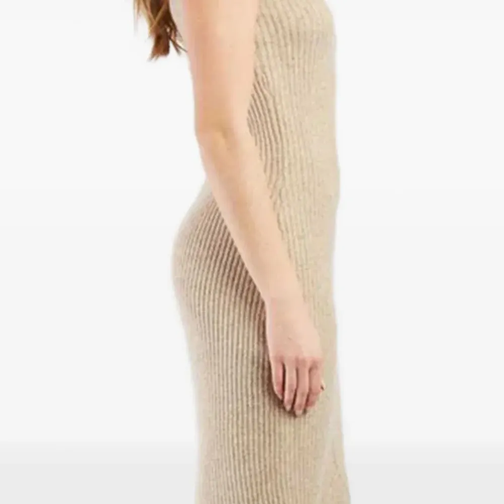 Платье миди Derhy без рукавов